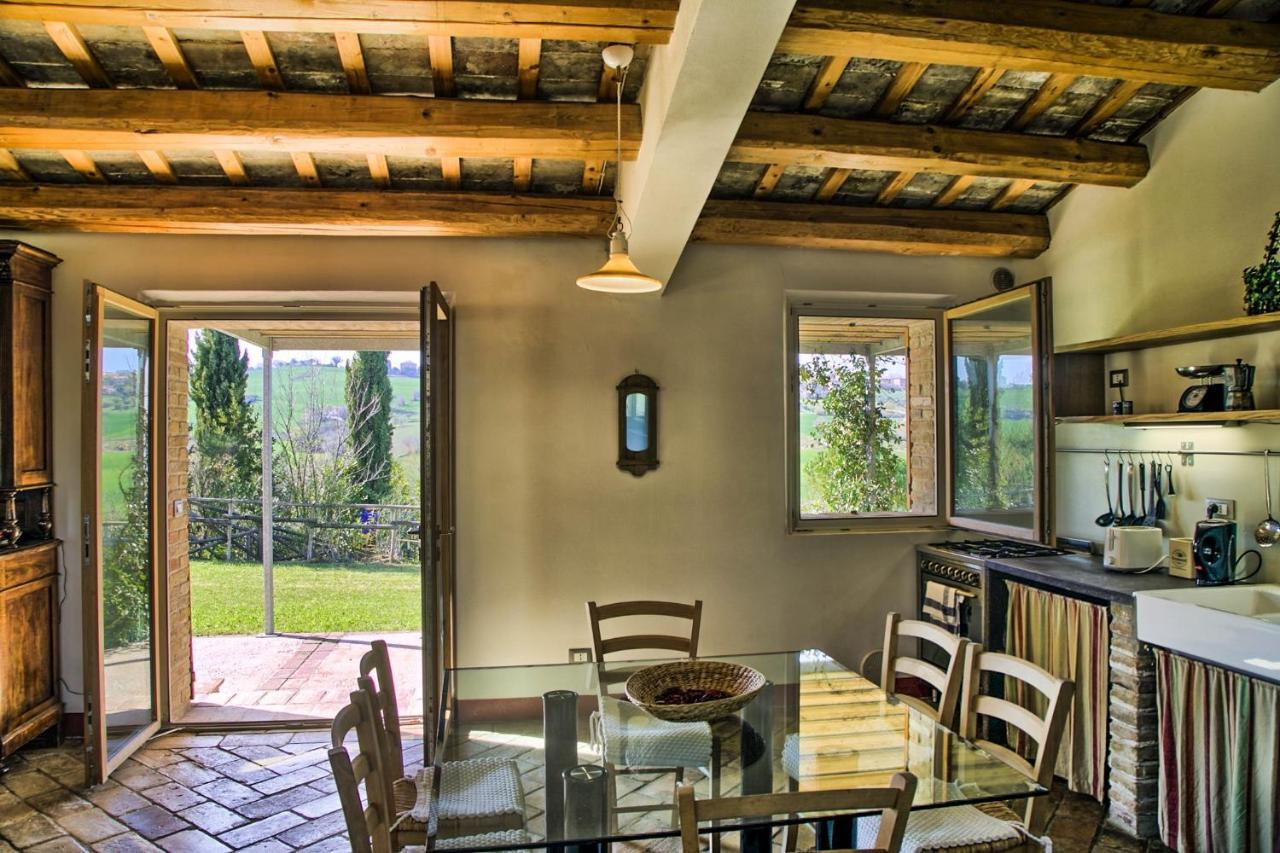 Casali Marchigiani - Ville Vacanza Private Con Piscina Ostra ภายนอก รูปภาพ