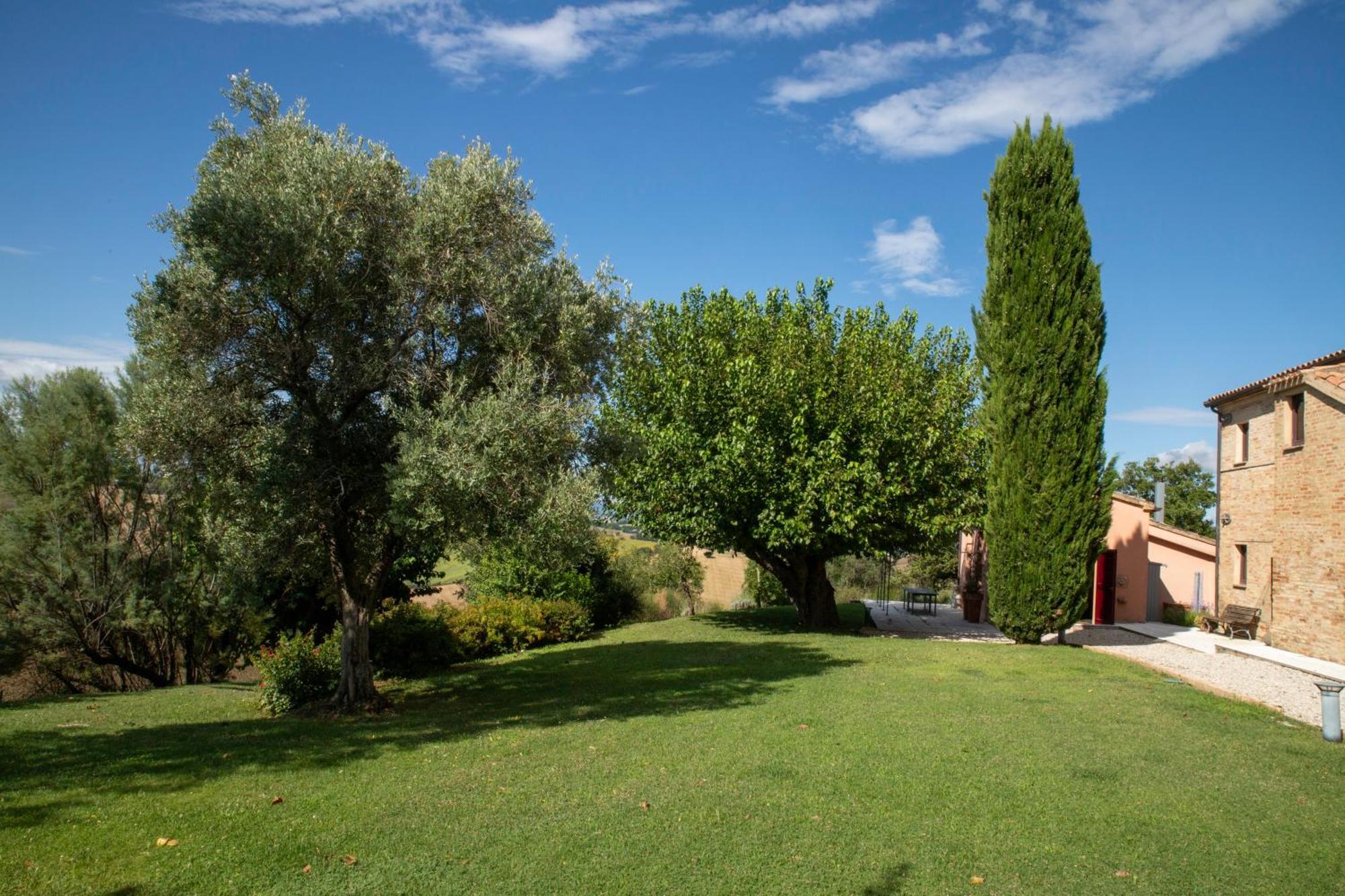 Casali Marchigiani - Ville Vacanza Private Con Piscina Ostra ภายนอก รูปภาพ