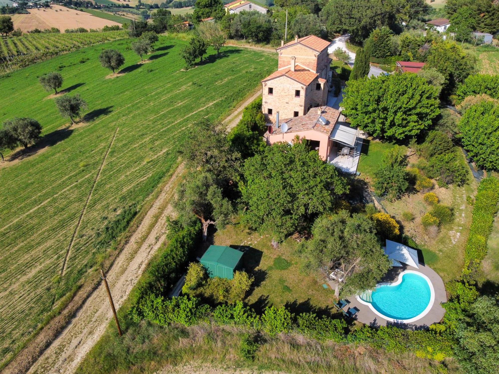 Casali Marchigiani - Ville Vacanza Private Con Piscina Ostra ภายนอก รูปภาพ